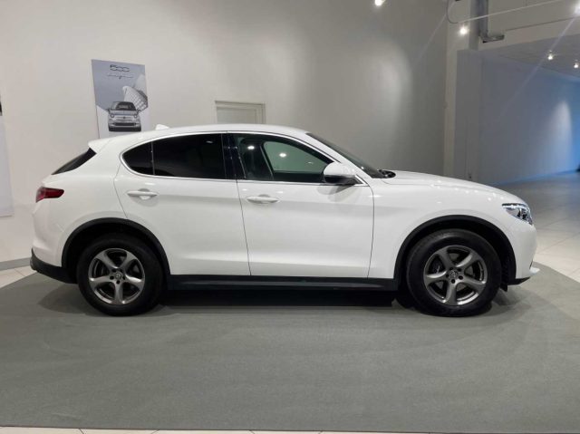 ALFA ROMEO Stelvio usata, con Airbag