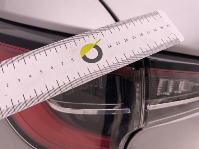 TOYOTA Corolla usata, con Specchietti laterali elettrici