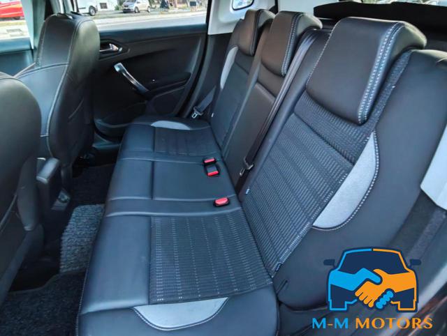 PEUGEOT 2008 usata, con Vetri oscurati