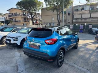 RENAULT Captur usata, con Alzacristalli elettrici