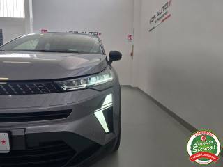 RENAULT Captur usata, con Autoradio digitale