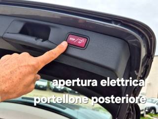 MERCEDES-BENZ E 220 usata, con Trazione integrale