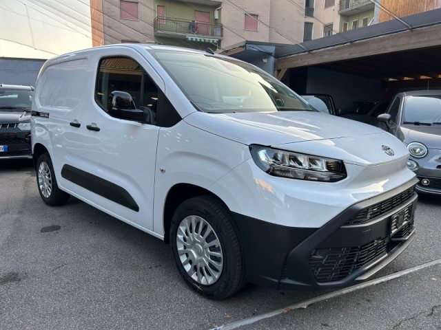 TOYOTA Proace City usata, con Airbag
