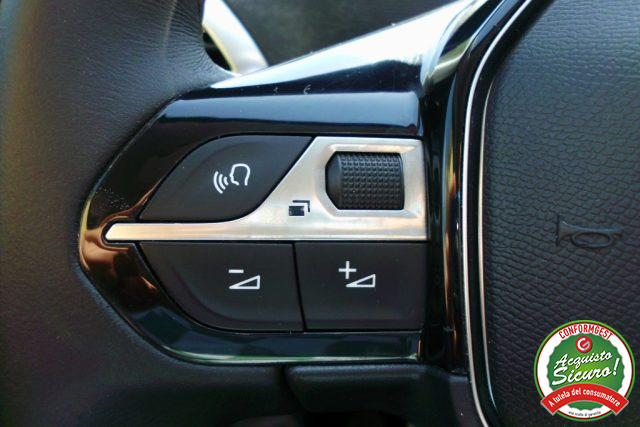 PEUGEOT 3008 usata, con Controllo elettronico della corsia