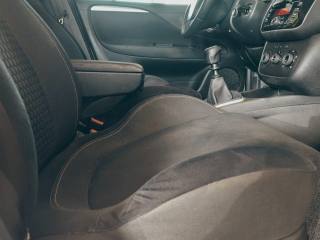 FIAT Punto usata 32