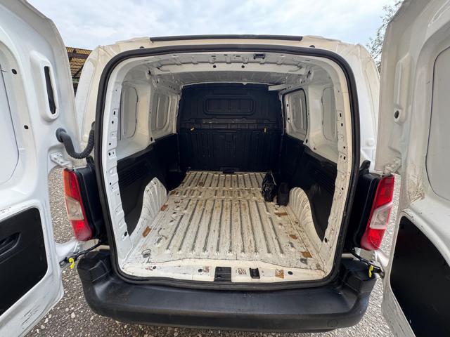 OPEL Combo usata, con Climatizzatore