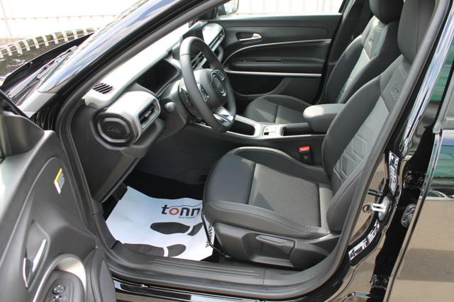 JEEP Avenger usata, con Volante in pelle