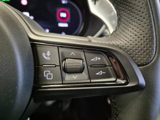 ALFA ROMEO Stelvio usata, con Sistema di navigazione