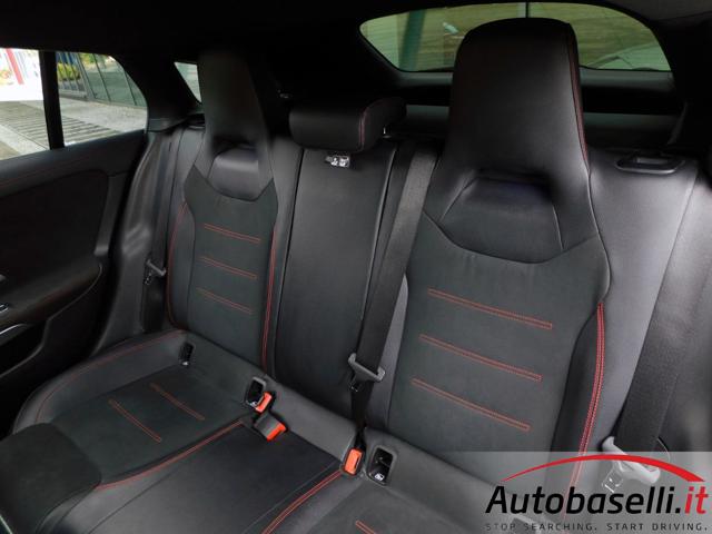 MERCEDES-BENZ CLA 200 usata, con Specchietto retrovisore con funzione antiabbagliamento