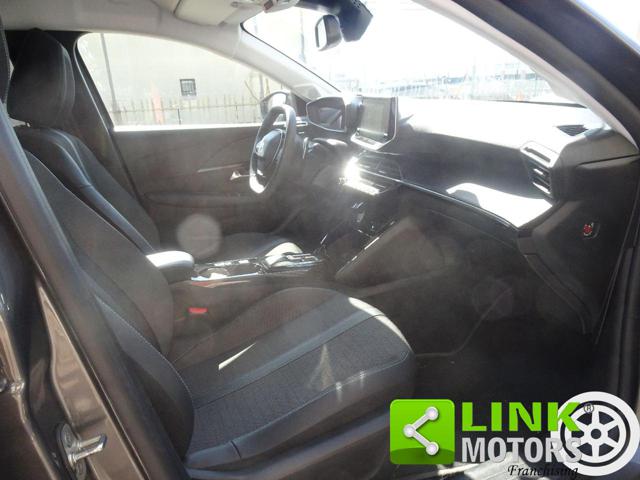 PEUGEOT 208 usata, con Autoradio digitale