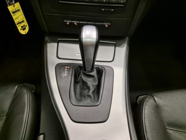 BMW 320 usata, con Sensori di parcheggio posteriori