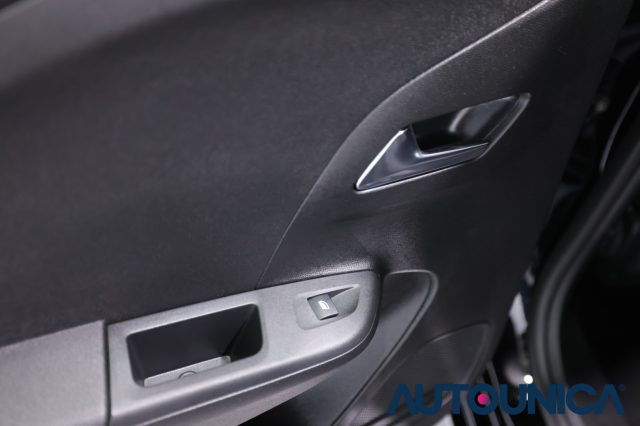 OPEL Corsa usata, con Monitoraggio pressione pneumatici