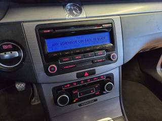 VOLKSWAGEN Passat usata, con Controllo trazione