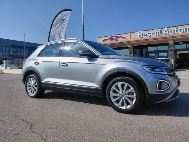 VOLKSWAGEN T-Roc usata, con Sedile posteriore sdoppiato