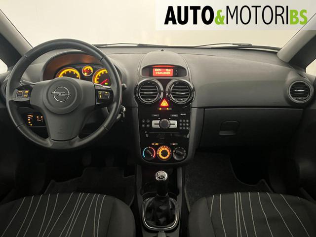 OPEL Corsa usata, con ESP