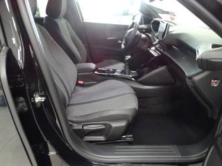 PEUGEOT 2008 usata, con Fari LED