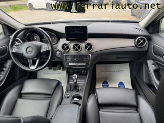 MERCEDES-BENZ GLA 180 usata, con Park Distance Control