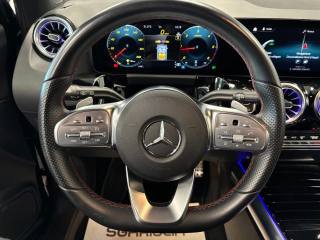 MERCEDES-BENZ GLA 180 usata, con Controllo automatico clima