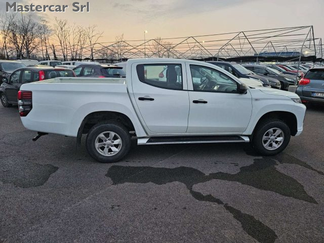 MITSUBISHI L200 usata, con Autoradio
