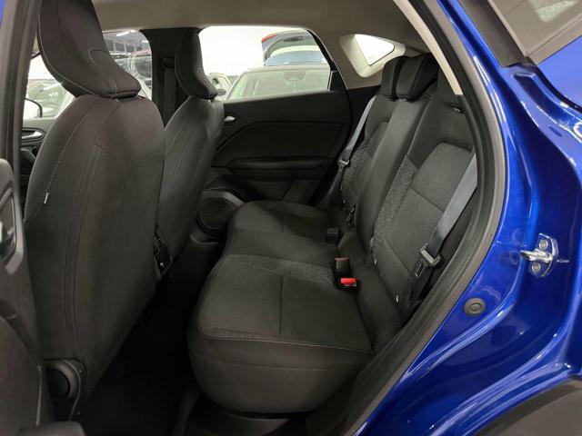 RENAULT Captur usata, con Sistema di navigazione