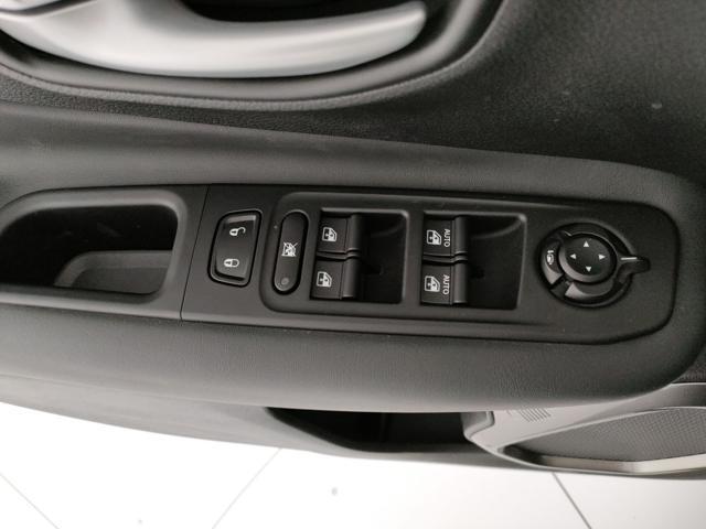 JEEP Renegade usata, con USB