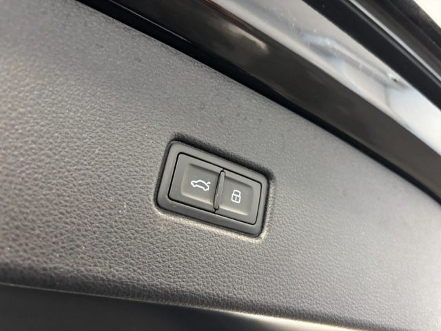 AUDI Q5 usata, con Park Distance Control