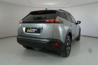 PEUGEOT 2008 usata, con Airbag