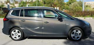 OPEL Zafira Tourer usata, con Autoradio