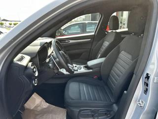 ALFA ROMEO Stelvio usata, con Cerchi in lega