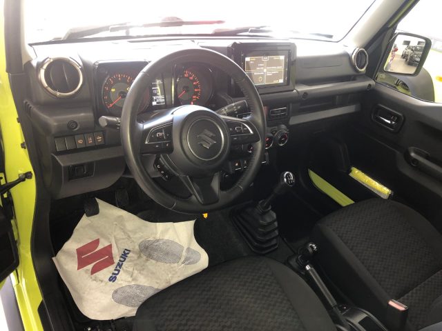 SUZUKI Jimny usata, con Fendinebbia
