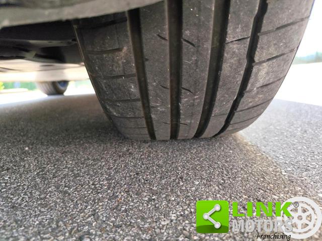 VOLKSWAGEN ID.4 usata, con Chiusura centralizzata