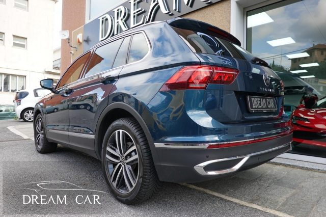 VOLKSWAGEN Tiguan usata, con Airbag laterali