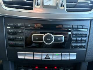 MERCEDES-BENZ E 200 usata, con Sensori di parcheggio anteriori