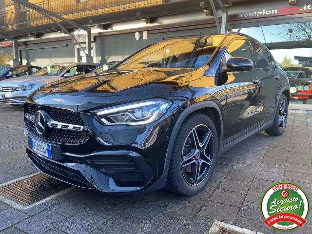 MERCEDES-BENZ GLA 200 usata, con Airbag