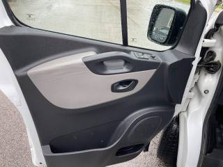 RENAULT Trafic usata, con Servosterzo