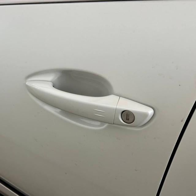 PEUGEOT 3008 usata, con Sensori di parcheggio posteriori