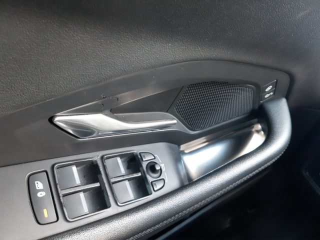 JAGUAR E-Pace usata, con Controllo automatico clima
