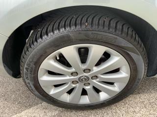 OPEL Astra usata, con Climatizzatore