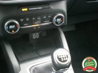 FORD Kuga usata, con Autoradio digitale