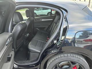 ALFA ROMEO Stelvio usata, con Controllo trazione