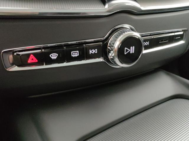 VOLVO XC60 usata, con USB