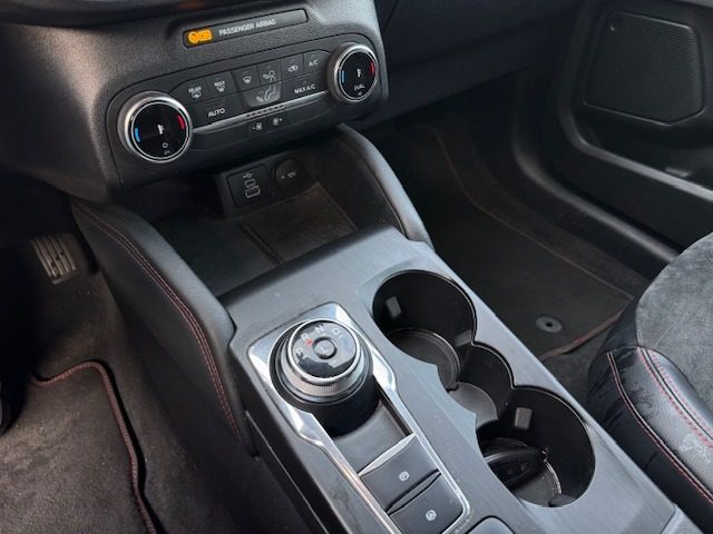 FORD Kuga usata, con Controllo automatico clima