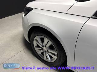 PEUGEOT 308 usata, con Touch screen