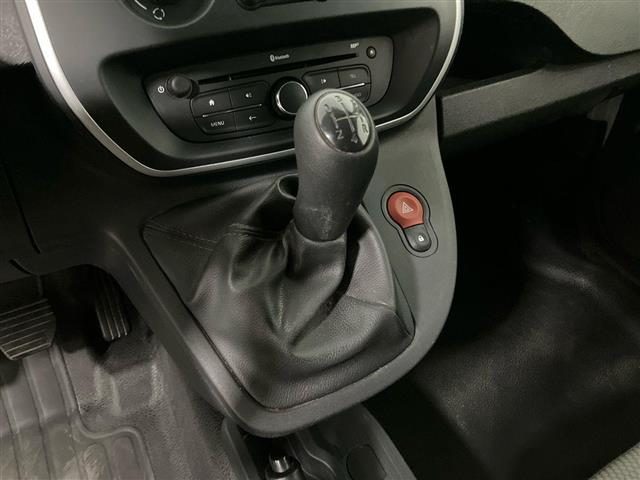 RENAULT Kangoo usata 11
