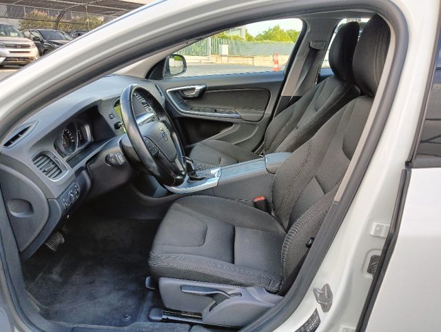 VOLVO V60 usata, con Cerchi in lega