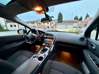 PEUGEOT 3008 usata, con Vetri oscurati