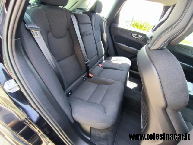 VOLVO XC60 usata 22