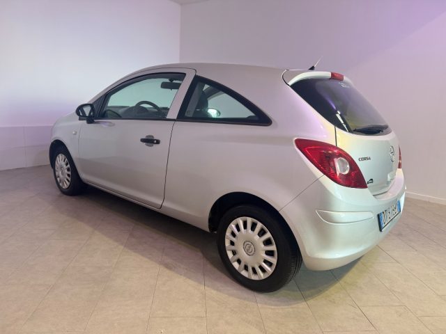 OPEL Corsa usata 11