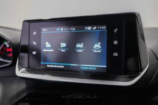 PEUGEOT 208 usata, con Touch screen