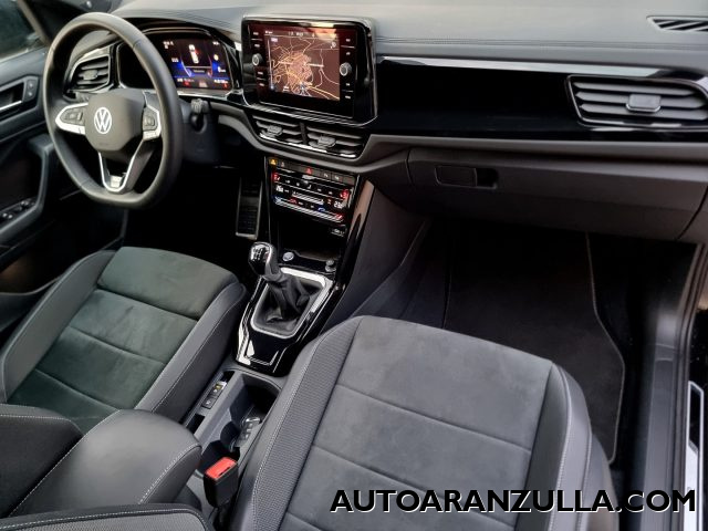 VOLKSWAGEN T-Roc usata, con Controllo automatico clima